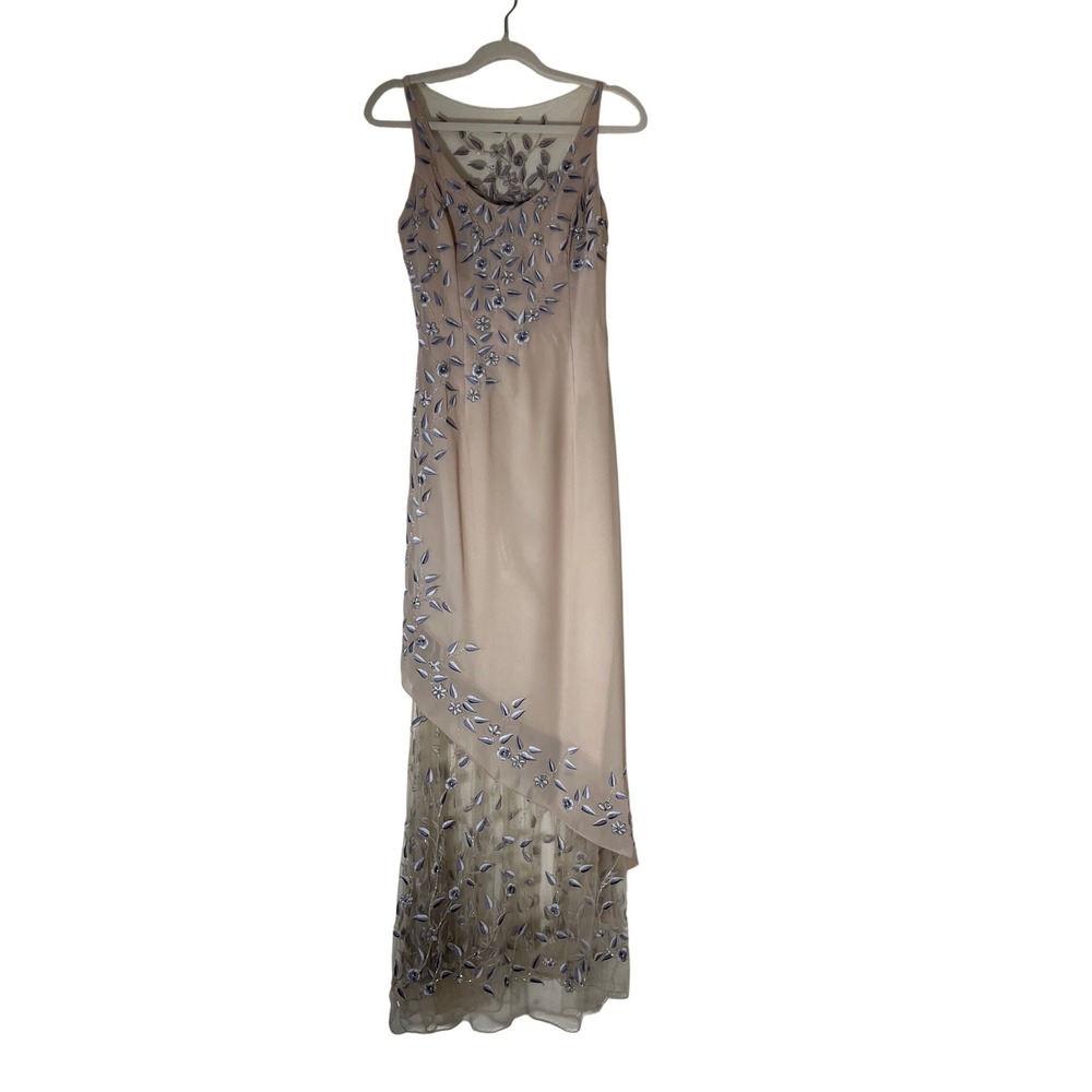 Vintage Floral Embroidered Beaded Mesh Overlay Formal Gown Champagne Maxi Dress
